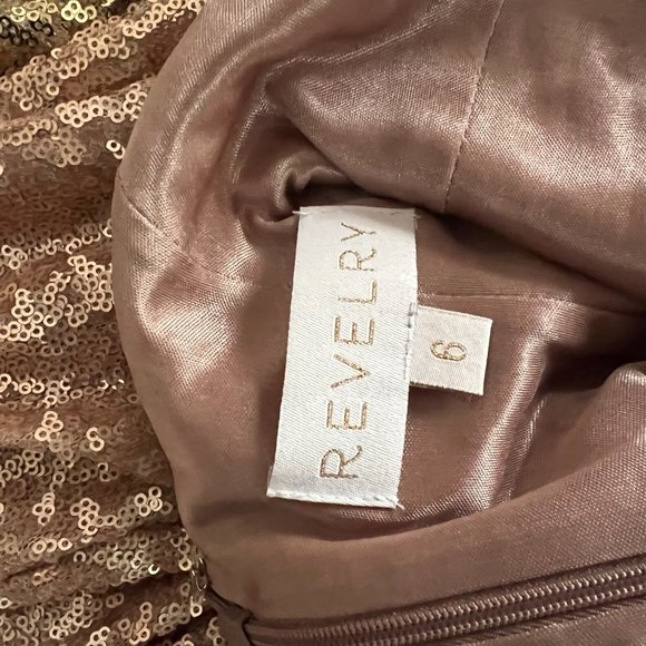 REVELRY Chloe Sequin Dress Rose Gold - SIZE 6 - Picture 6 of 8